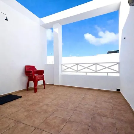 Chill House * Famara